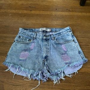 Levi’s cut off denim shorts